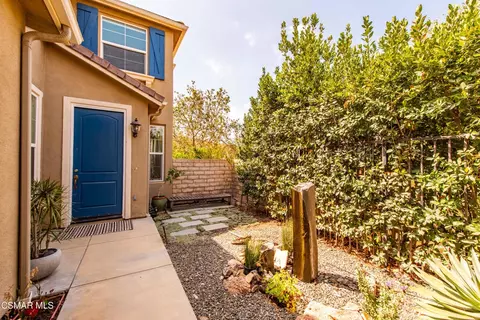 Exterior - 2266 Swift Fox Ct, Simi Valley, CA 93065 photo 5 of 24