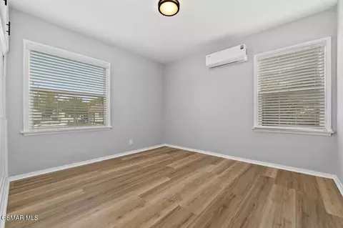 18324 Erwin St, Tarzana, CA 91335 photo 24