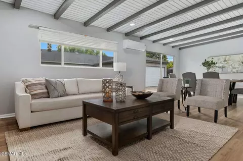 18324 Erwin St, Tarzana, CA 91335 photo 17