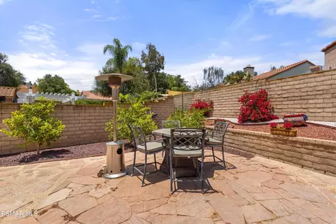 Exterior - 685 Brademas Ct, Simi Valley, CA 93065 photo 5 of 8