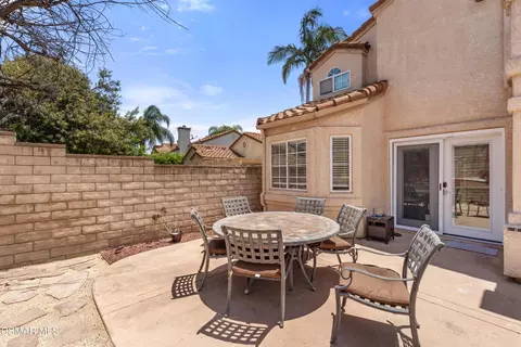 Exterior - 685 Brademas Ct, Simi Valley, CA 93065 photo 3 of 8