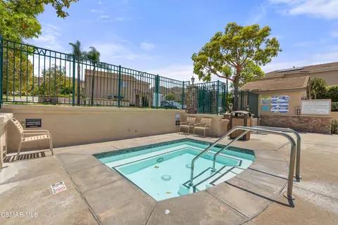 Exterior - 685 Brademas Ct, Simi Valley, CA 93065 photo 7 of 8