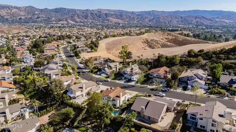 View/Area - 3188 N Geronimo Ave, Simi Valley, CA 93063 photo 5 of 8