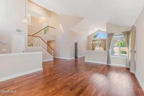 Living - 3188 N Geronimo Ave, Simi Valley, CA 93063 photo 2 of 10