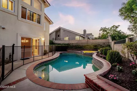 Exterior - 3188 N Geronimo Ave, Simi Valley, CA 93063 photo 2 of 9