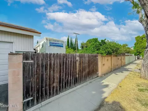 Exterior - 7455 Donna Ave, Reseda, CA 91335 photo 8 of 18