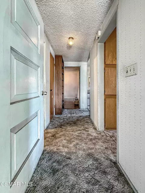 Entry Way - 7455 Donna Ave, Reseda, CA 91335 photo 1 of 2