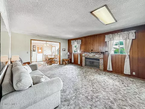 Living - 7455 Donna Ave, Reseda, CA 91335 photo 4 of 5