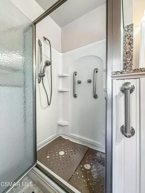 Bath - 7455 Donna Ave, Reseda, CA 91335 photo 5 of 5