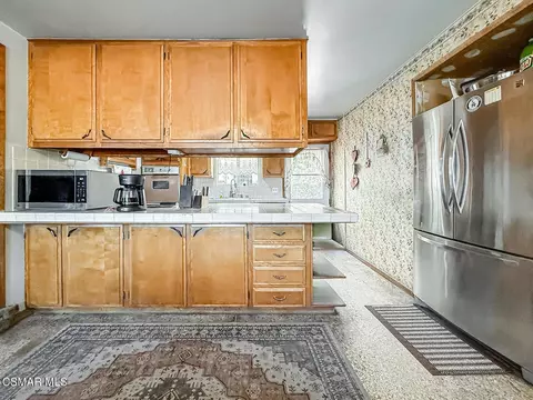 Kitchen - 7455 Donna Ave, Reseda, CA 91335 photo 1 of 4
