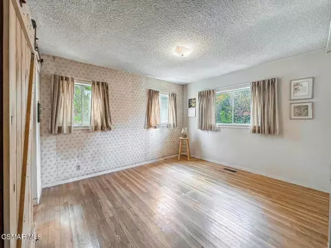 Bedroom - 7455 Donna Ave, Reseda, CA 91335 photo 6 of 9
