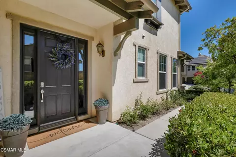 3657 Legends Dr, Simi Valley, CA 93065 photo 4