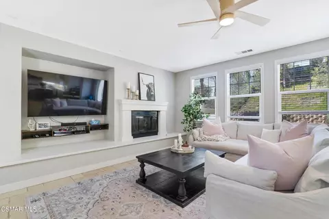 3657 Legends Dr, Simi Valley, CA 93065 photo 15
