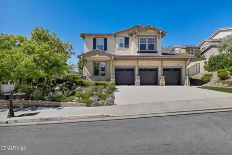 3657 Legends Dr, Simi Valley, CA 93065 photo 2