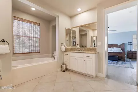 3657 Legends Dr, Simi Valley, CA 93065 photo 30