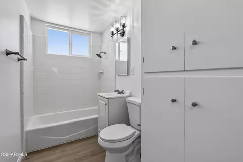 Bath - 1573 Arcane St, Simi Valley, CA 93065 photo 2 of 2