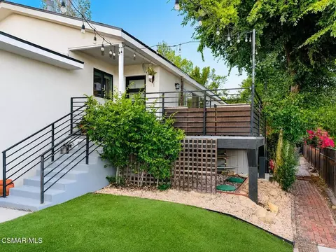 9218 Slater Ter, Chatsworth, CA 91311