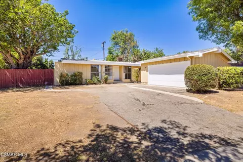 17425 Stare St, Northridge, CA 91325