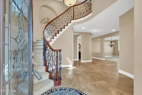 Entry Way - 645 Corte Estrella, Camarillo, CA 93010 photo 1 of 4