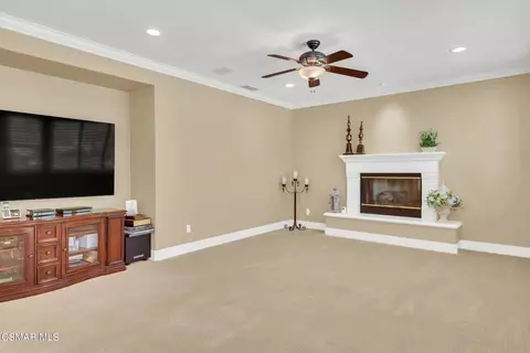 Living - 645 Corte Estrella, Camarillo, CA 93010 photo 6 of 6