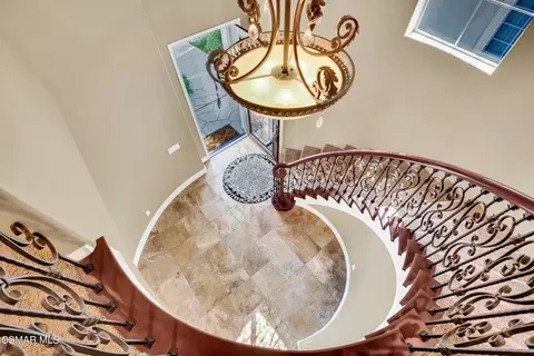 Entry Way - 645 Corte Estrella, Camarillo, CA 93010 photo 3 of 4