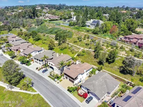 View/Area - 645 Corte Estrella, Camarillo, CA 93010 photo 3 of 7
