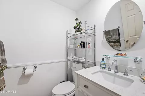 Bath - 410 Sinaloa Rd, Simi Valley, CA 93065 photo 1 of 5