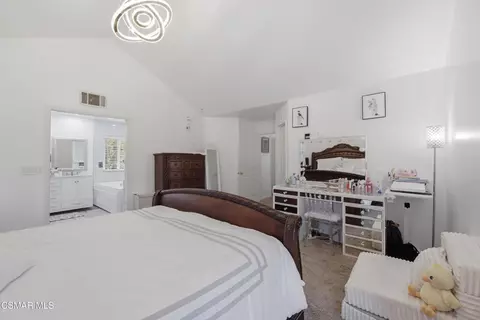 Bedroom - 410 Sinaloa Rd, Simi Valley, CA 93065 photo 2 of 4