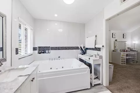 Bath - 410 Sinaloa Rd, Simi Valley, CA 93065 photo 3 of 5