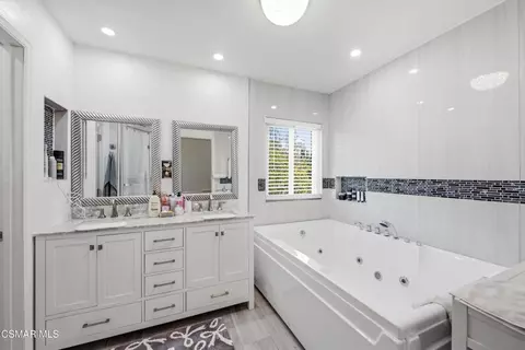 Bath - 410 Sinaloa Rd, Simi Valley, CA 93065 photo 2 of 5