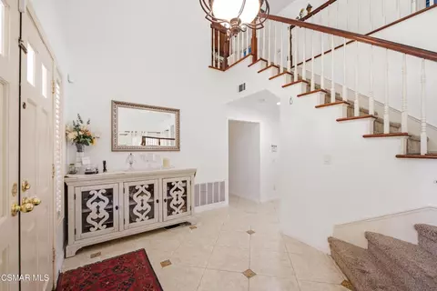 Entry Way - 410 Sinaloa Rd, Simi Valley, CA 93065 photo 2 of 2