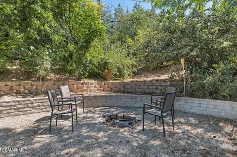 Exterior - 1060 Colby Cir, Thousand Oaks, CA 91362 photo 7 of 14