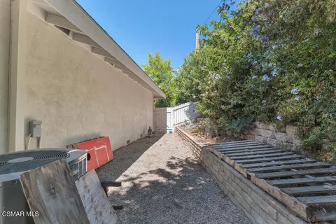Exterior - 1060 Colby Cir, Thousand Oaks, CA 91362 photo 12 of 14