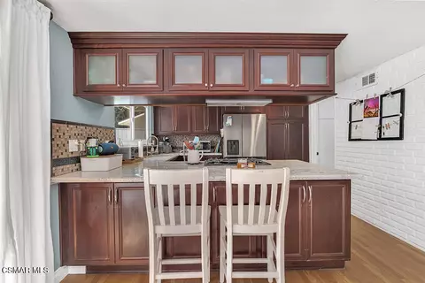Kitchen - 1060 Colby Cir, Thousand Oaks, CA 91362 photo 2 of 6