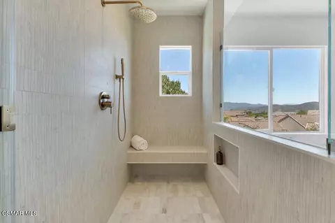 Bath - 6024 Mandeville Pl, Oak Park, CA 91377 photo 8 of 8