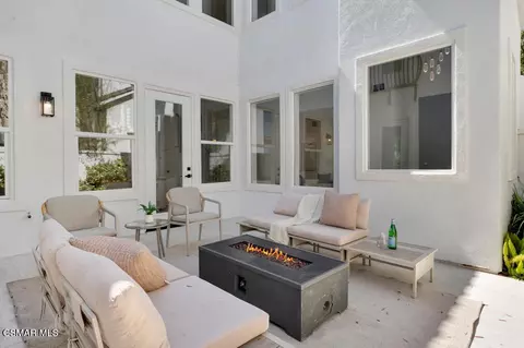 Exterior - 6024 Mandeville Pl, Oak Park, CA 91377 photo 7 of 15