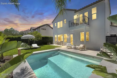 Exterior - 6024 Mandeville Pl, Oak Park, CA 91377 photo 4 of 15