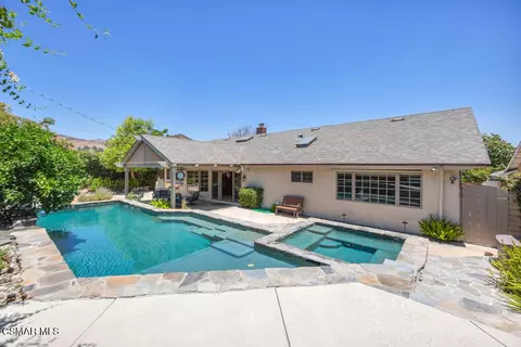 Exterior - 3125 Divernon Ave, Simi Valley, CA 93063 photo 4 of 8