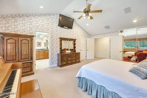 Bedroom - 3125 Divernon Ave, Simi Valley, CA 93063 photo 2 of 2