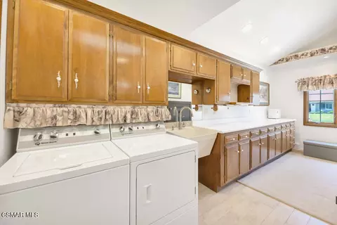 Other - 3125 Divernon Ave, Simi Valley, CA 93063 photo 5 of 14