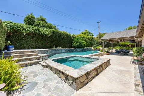 Exterior - 3125 Divernon Ave, Simi Valley, CA 93063 photo 3 of 8