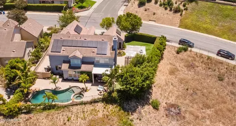 View/Area - 1997 Arielle Ln, Simi Valley, CA 93065 photo 7 of 10