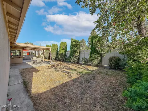 Exterior - 2188 E Fernview St, Simi Valley, CA 93065 photo 6 of 11