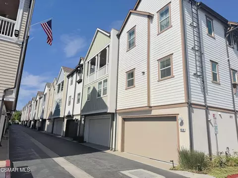 8314 N Peyton Way, West Hills, CA 91304