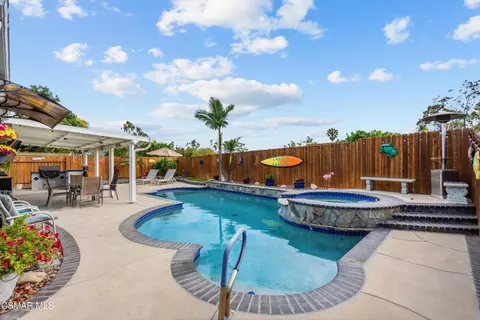 Exterior - 5358 Willow View Dr, Camarillo, CA 93012 photo 7 of 12