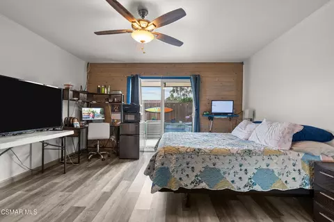 Bedroom - 5358 Willow View Dr, Camarillo, CA 93012 photo 6 of 7