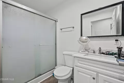 Bath - 5358 Willow View Dr, Camarillo, CA 93012 photo 3 of 3