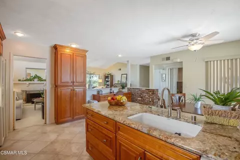 Kitchen - 1324 Melia St, Camarillo, CA 93010 photo 3 of 4