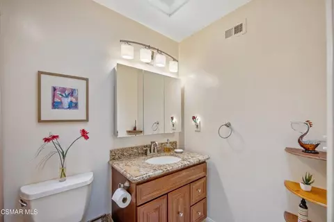 Bath - 1324 Melia St, Camarillo, CA 93010 photo 3 of 3