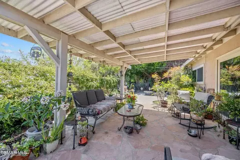 Exterior - 1324 Melia St, Camarillo, CA 93010 photo 7 of 15